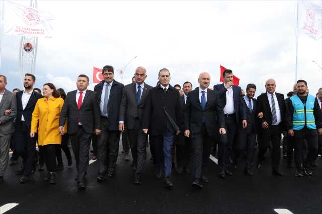 'Doğal gazımıza kavuştuk' diyen Cumhurbaşkanı Erdoğan bir müjde de petrol için verdi