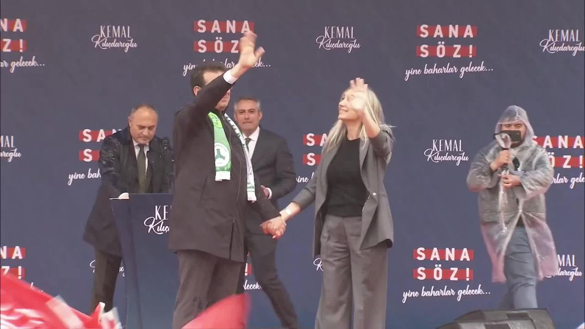 İmamoğlu: 'Karadeniz demir yolunu biz yapacağız' diyenlere hadi oradan
