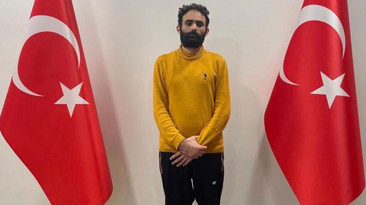 MİT, firari PKK'lı terörist Rasim Akyol'u yurt dışında yakalayarak Türkiye'ye getirdi