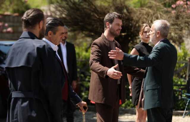 Aile yeni bölüm fragmanı yayınlandı mı? Aile 9. bölüm fragmanı yayınlandı mı? Aile 9. bölüm fragmanı izle! Aile yeni bölüm fragmanı yayınlandı mı? Aile 9. bölüm fragmanı yayınlandı mı? Aile 9. bölüm fragmanı izle!