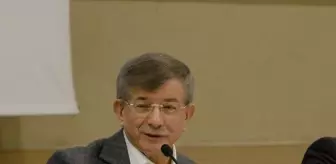 Davutoğlu: '14 Mayıs akşamı işte bu zihniyetten kurtulduğu için millet şükür secdesi edecek'