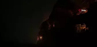 Elazığ'da tavuk fabrikası alev alev yandı