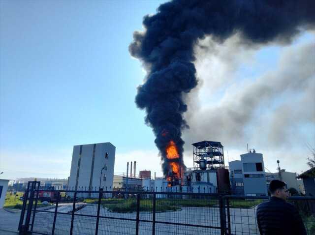 Son dakika: Lüleburgaz'da kimya fabrikada yangın! Çevre illerden destek çağrıldı