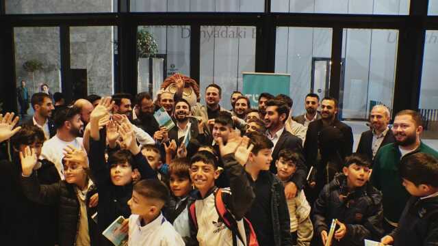 111 bin ortaokullu genç aynı anda sınava girdi 111 bin ortaokullu genç aynı anda sınava girdi
