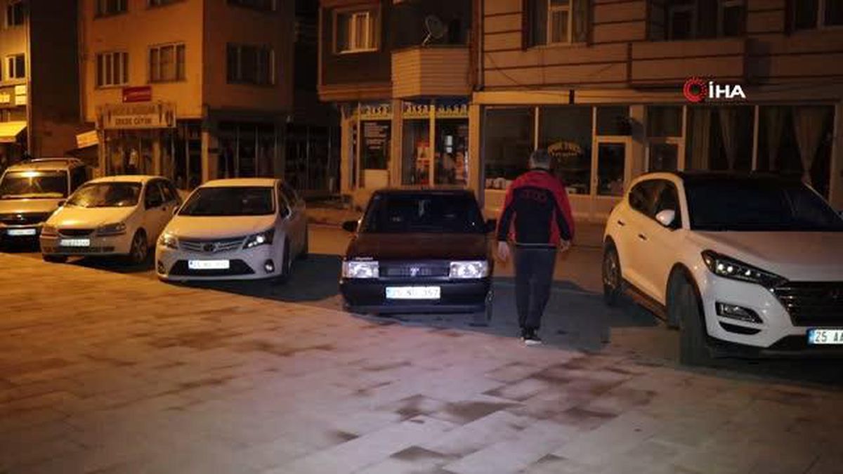 35 yıldır hayvan pazarında cağ kebabı yapıyor