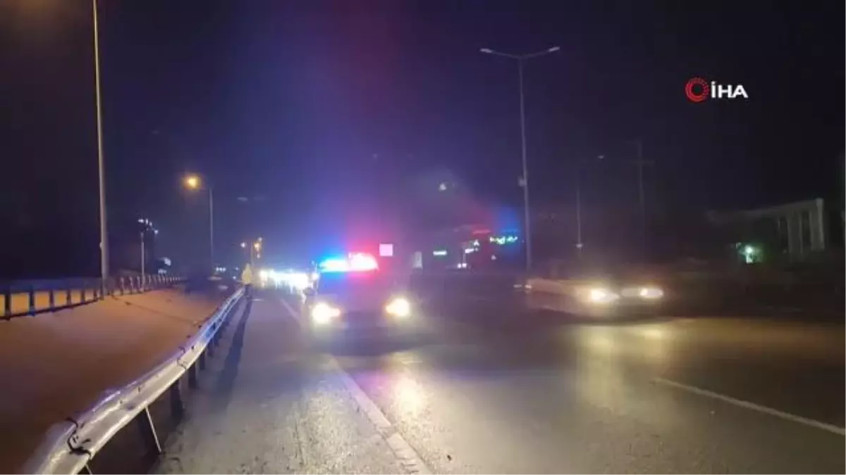 D-100'de otomobil, hafif ticari araca çarptı