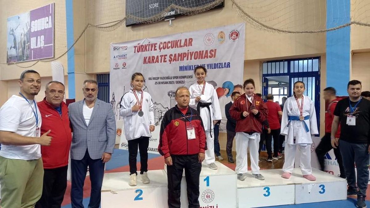 Eskişehirli genç sporcular, Türkiye Şampiyonası'ndan 5 madalya ile döndü
