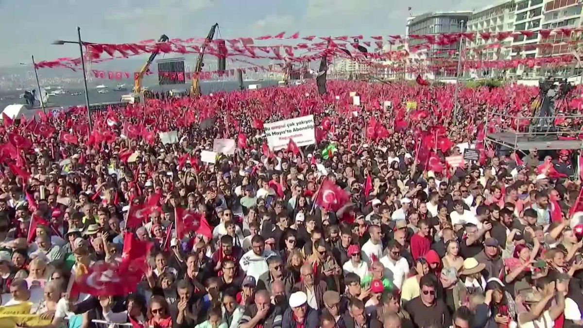 Saadet Partisi Genel Başkanı Karamollaoğlu, Millet İttifakı İzmir mitinginde konuştu