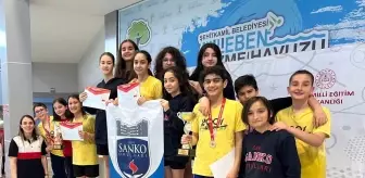 SANKO Okulları yüzmede beş altın madalya kazandı