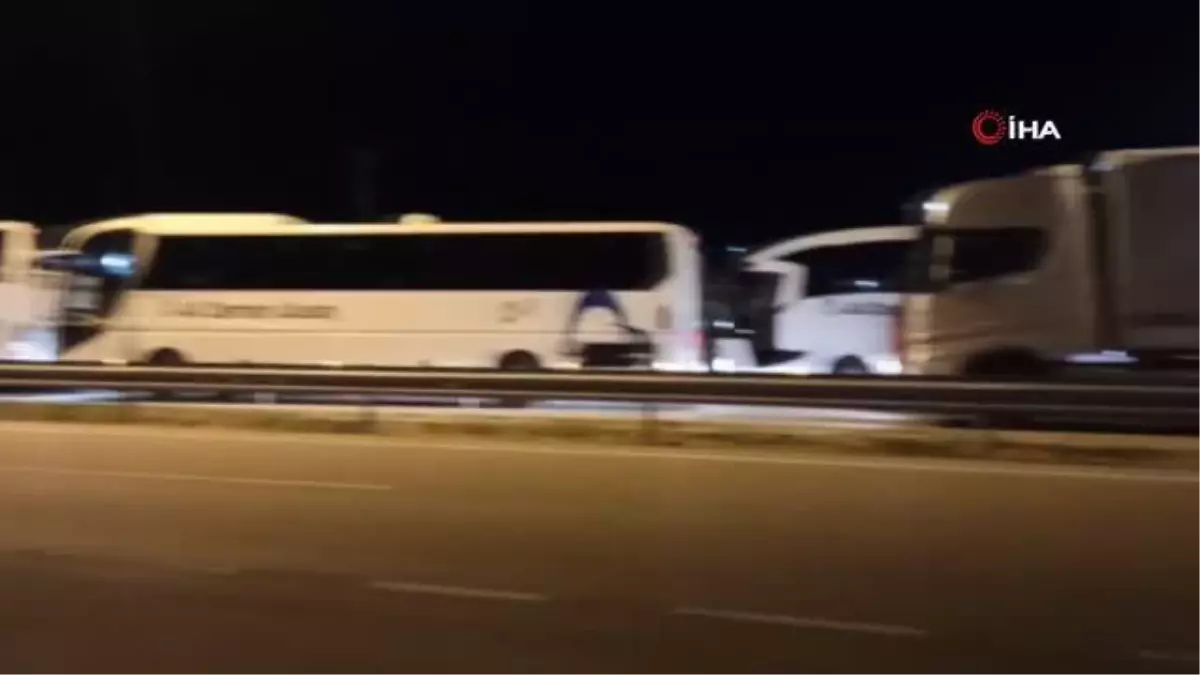 Sungurlu'da 3 araç birbirine girdi