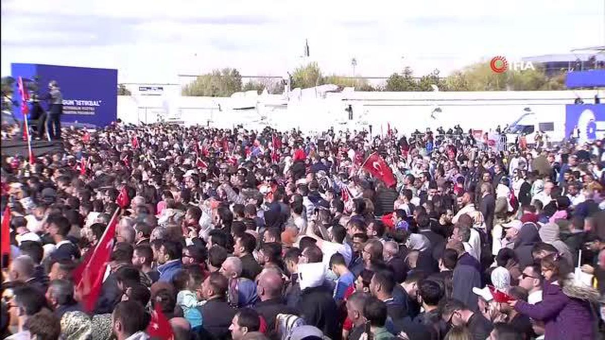 Cumhurbaşkanı Erdoğan: 'Hürjet'i inşallah TCG Anadolu Gemimize 'de konuşlandıracağız'