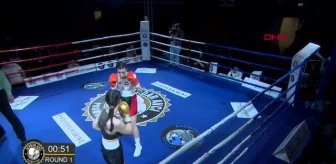 SPOR WBC boks gecesinde Seren Ay Çetin ve Arda Avcı tarih yazdı