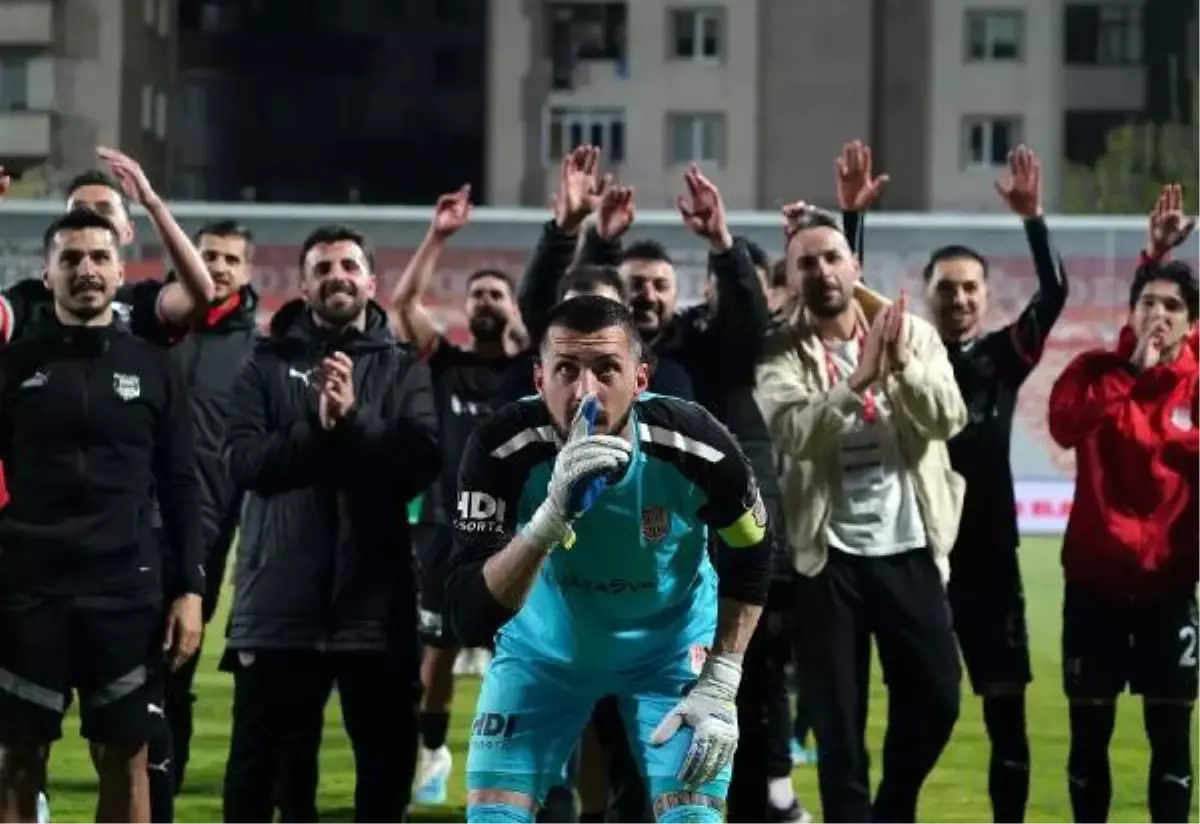 Spor Toto 1. Lig'de Şampiyonluk Yarışı Kızışıyor