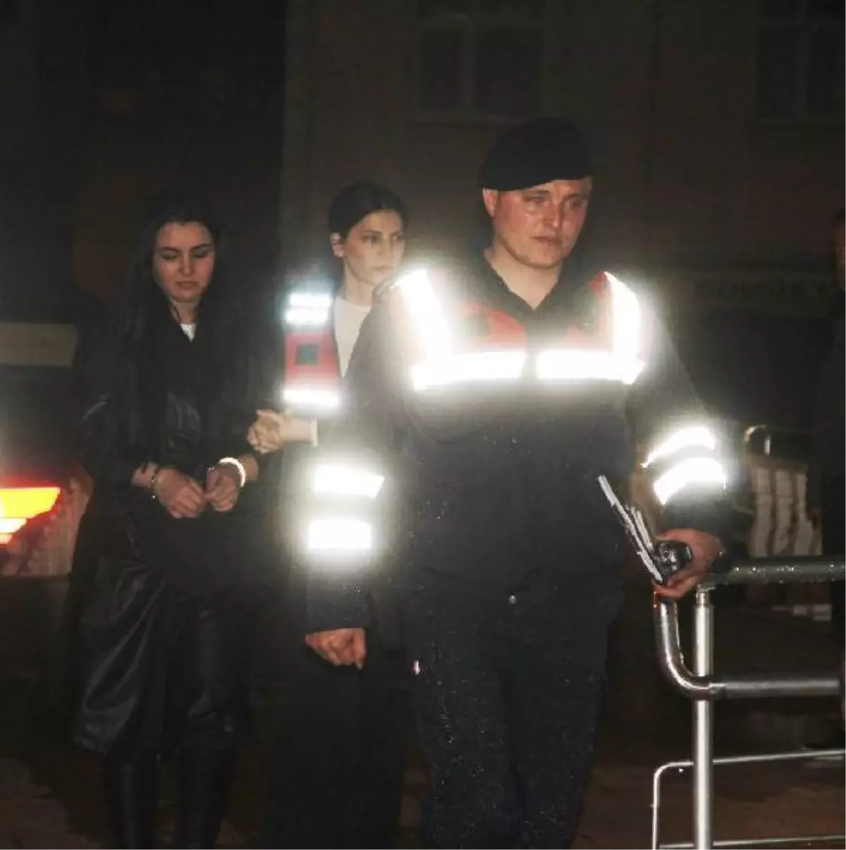 Ünye'de erkek arkadaşını öldüren kadın tutuklandı