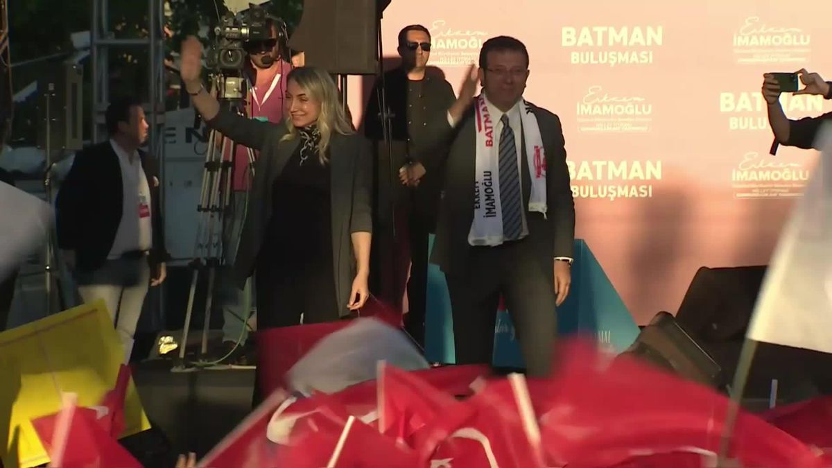 Ekrem İmamoğlu, Batman'da: 'Kayyumlar Gidecek, Halkın Dediği Olacak'