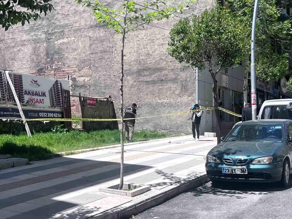 Elazığ'da silahlı kavga: 1 yaralı