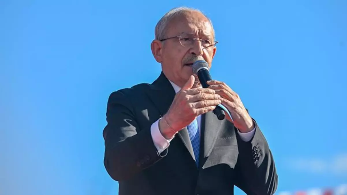 Kılıçdaroğlu, Van'da 12 yıldır konteynerde yaşayan depremzede ailelere söz verdi: İlk önce onlara gideceğim, bütün sorunlarını çözeceğim