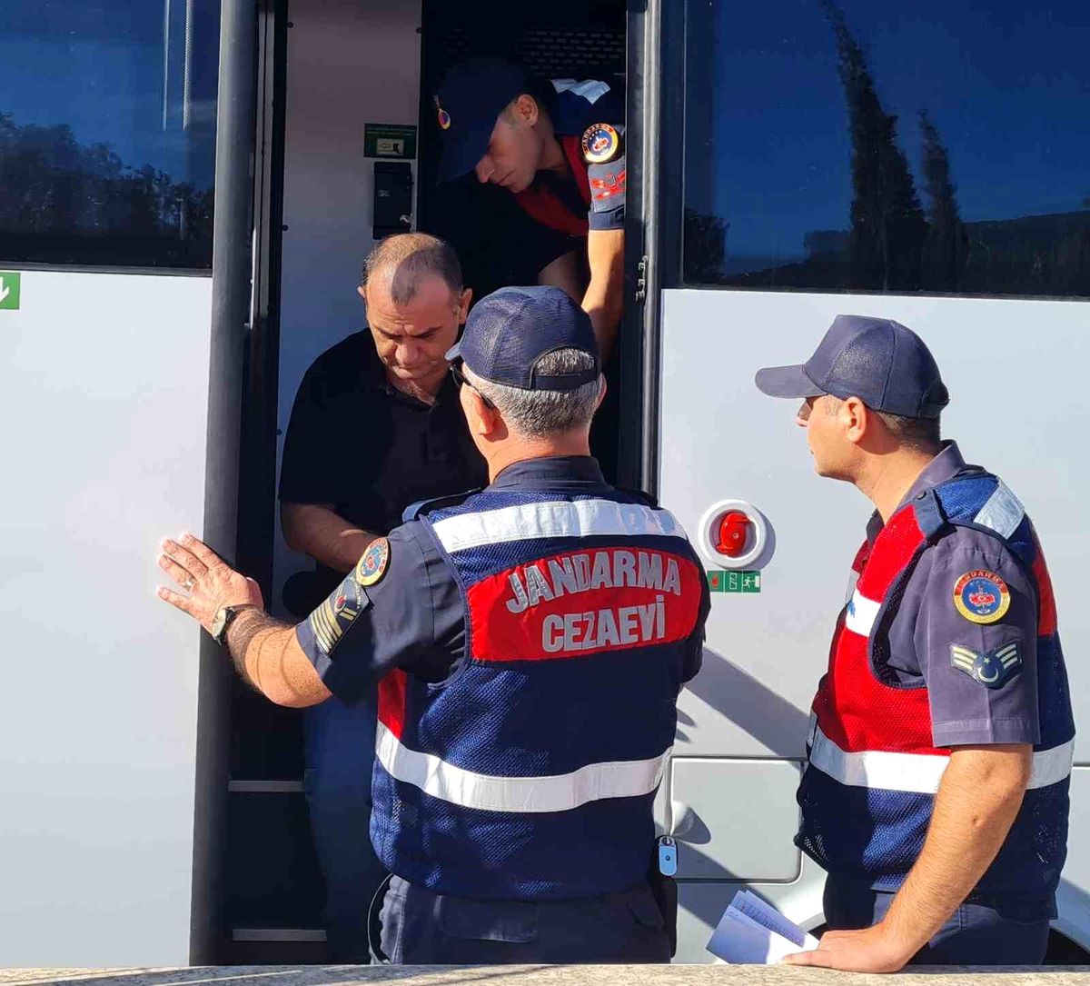 Polislere silahlı saldırıda zanlının cezası ağırlaştırılmış müebbete çevrildi