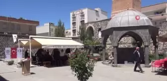 Bakan Yardımcısı Demircan, Cizre'de Ulu Cami ve Kırmızı Medrese'nin açılışını yaptı