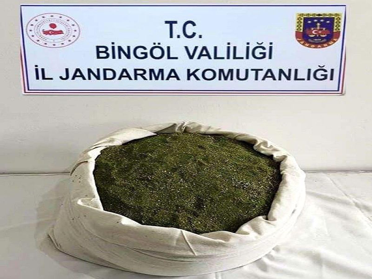 Bingöl'de 21 kilo toz esrar ele geçirildi