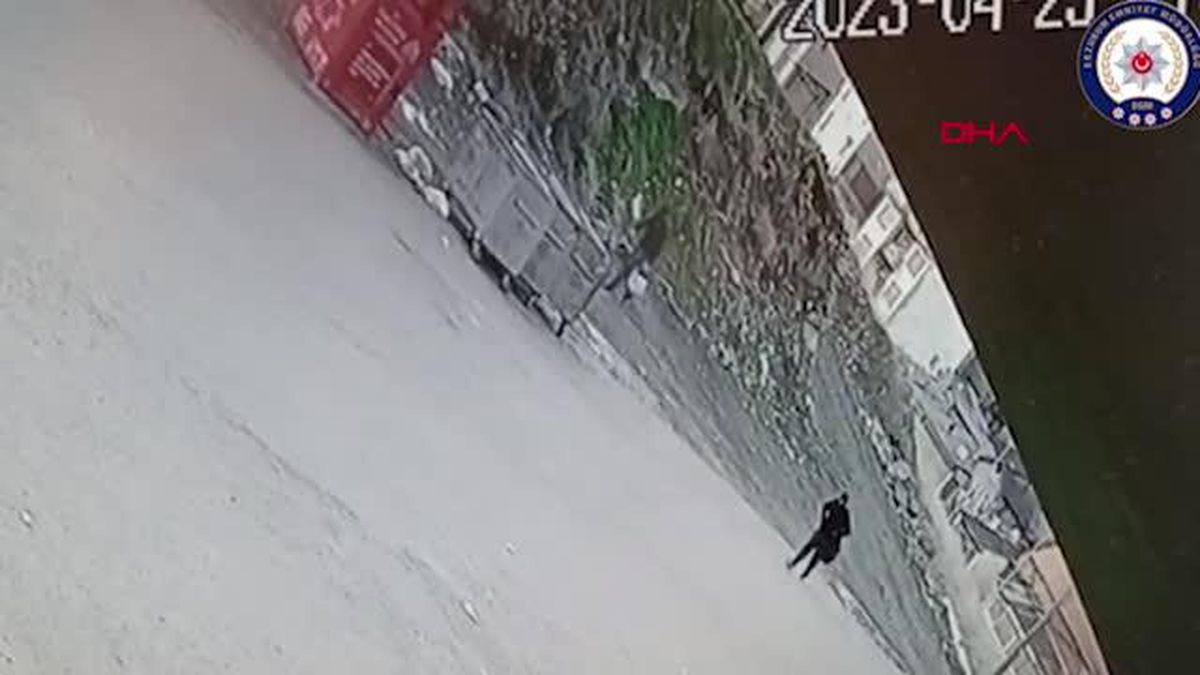 GÜRCİSTAN'DAN GELİP, ERZURUM'DA KUYUMCU SOYDULAR