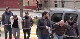 Erzurum'da kuyumcu dükkanından altın çalan şüphelilerden 2'si Alanya'da yakalandı