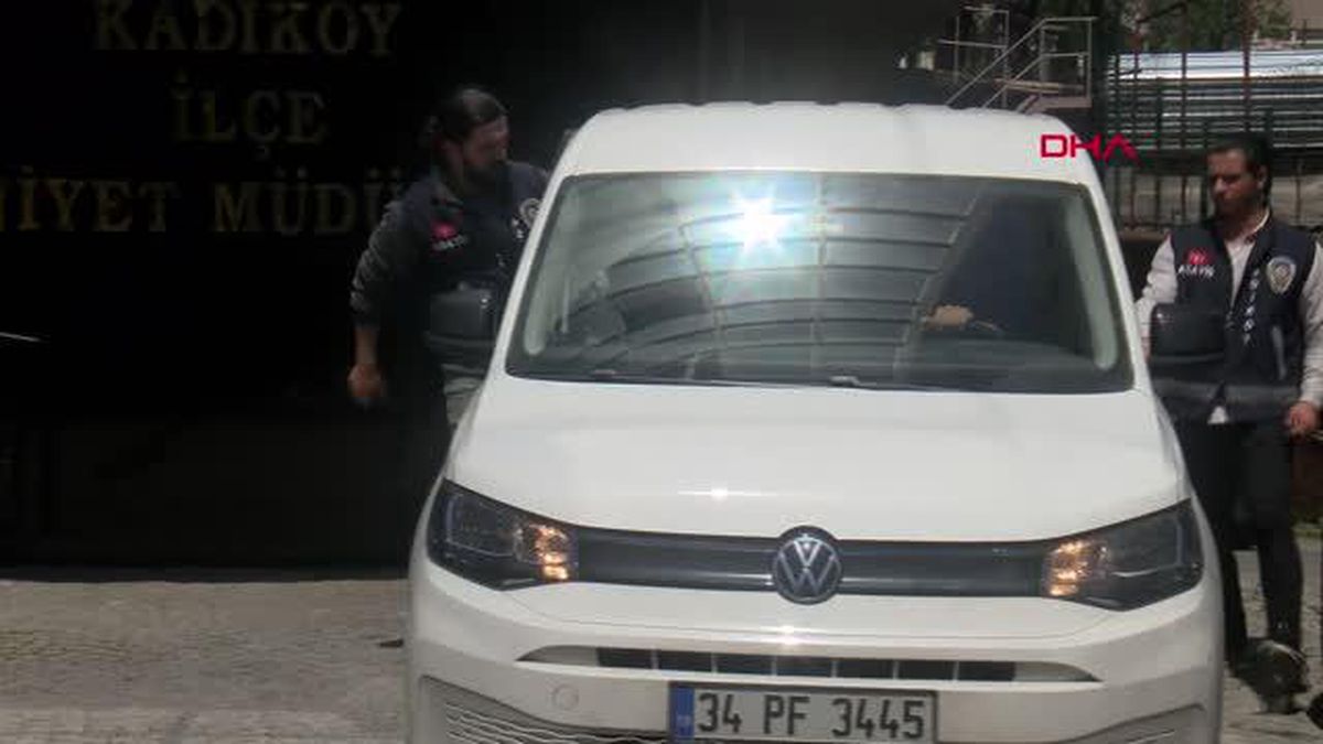 KADIKÖY'DE İSTEK TÜRKÜ CİNAYETİ: ŞÜPHELİ ADLİYEYE SEVK EDİLDİ