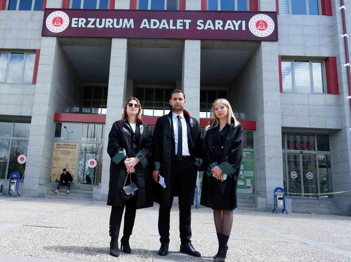Oğlunun katillerinin cezalandırılmasını istiyor