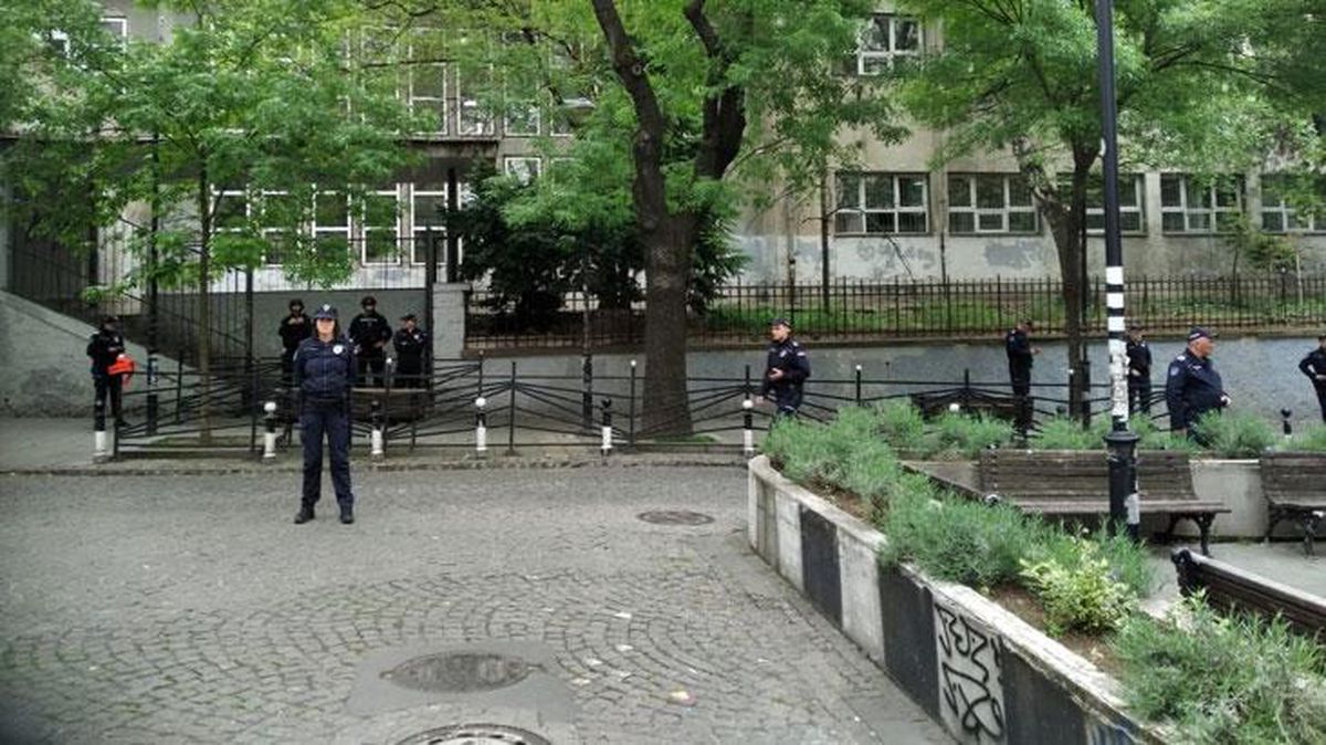 Sırbistan'da 7'inci sınıf öğrencisi okulda silahlı saldırı düzenledi: 1 kişi öldü, 5 kişi yaralandı
