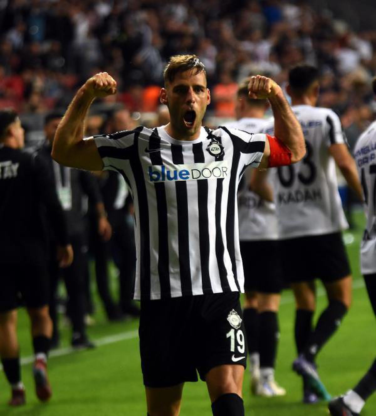 Altay'da Marco Paixao tedbir amaçlı yedek soyundu