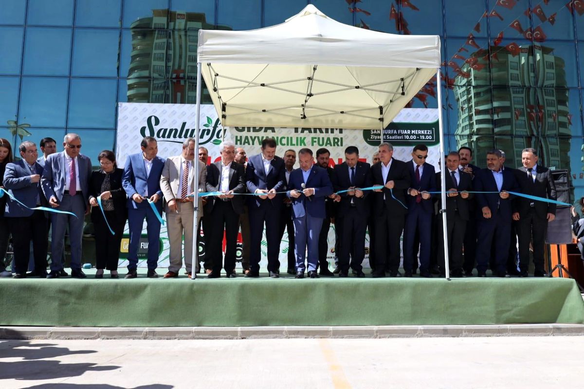 Bakan Bozdağ, Şanlıurfa'da Tarım Fuarı'nın açılışını yaptı