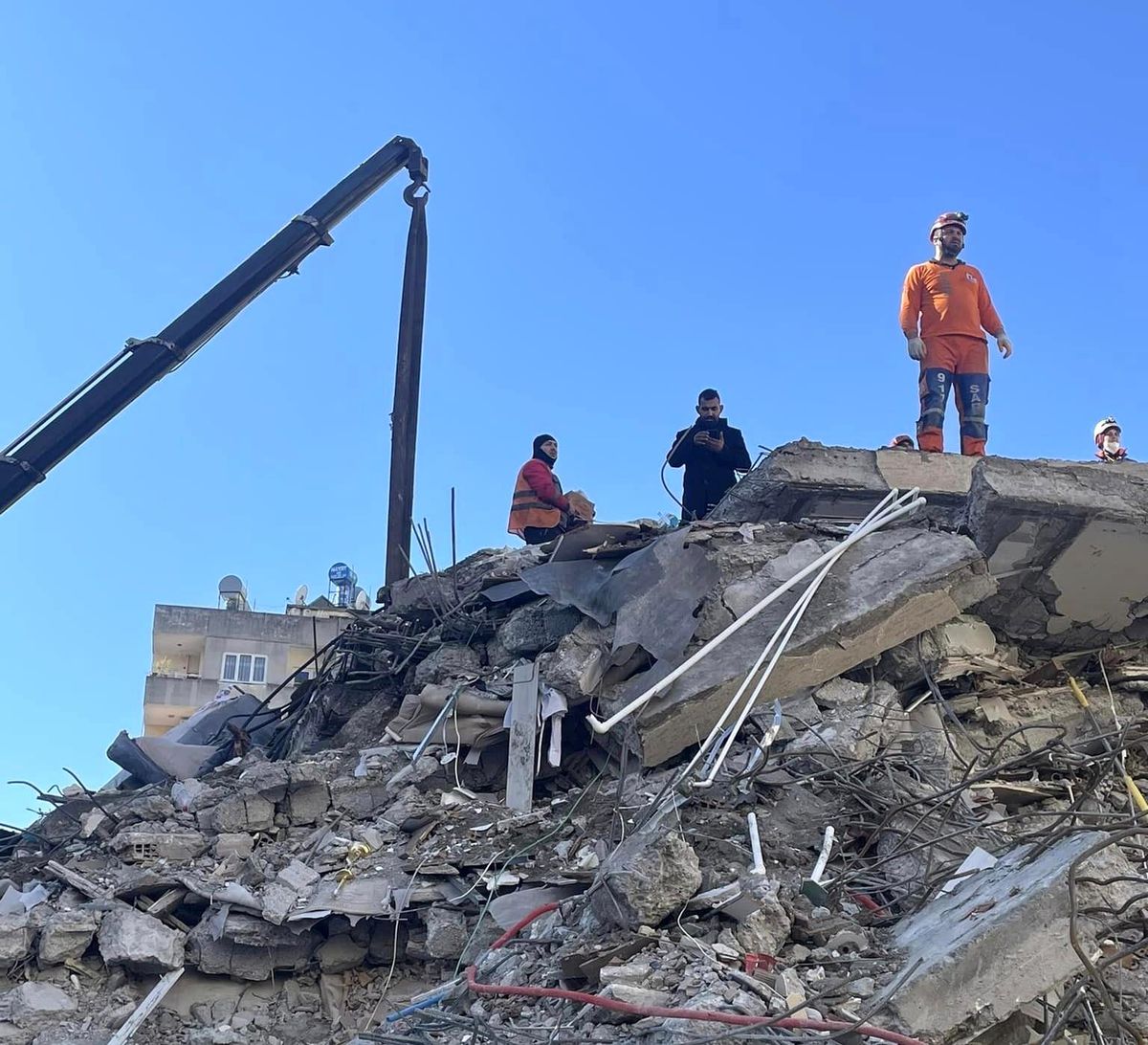 Depremde enkazdan yaralı olarak çıkarılmıştı hayatını kaybetti