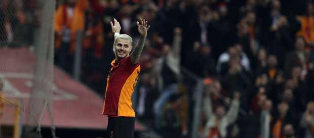Galatasaray taraftarının rüyası gerçek oluyor! Fulham, Icardi yarışından çekildi
