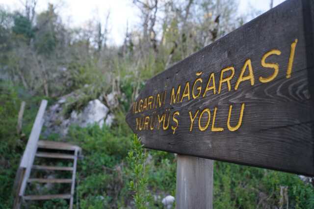 Kastamonu'da mağara gezisi sırasında kaybolan kişiyi arama çalışmaları sürüyor