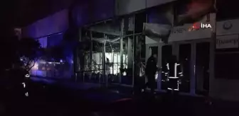 Kiev üzerinde düşürülen İHA 4 katlı binada yangına neden oldu