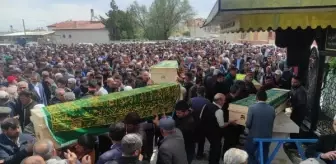 Konya'da trafik kazası: 4'ü aynı aileden 5 kişi hayatını kaybetti