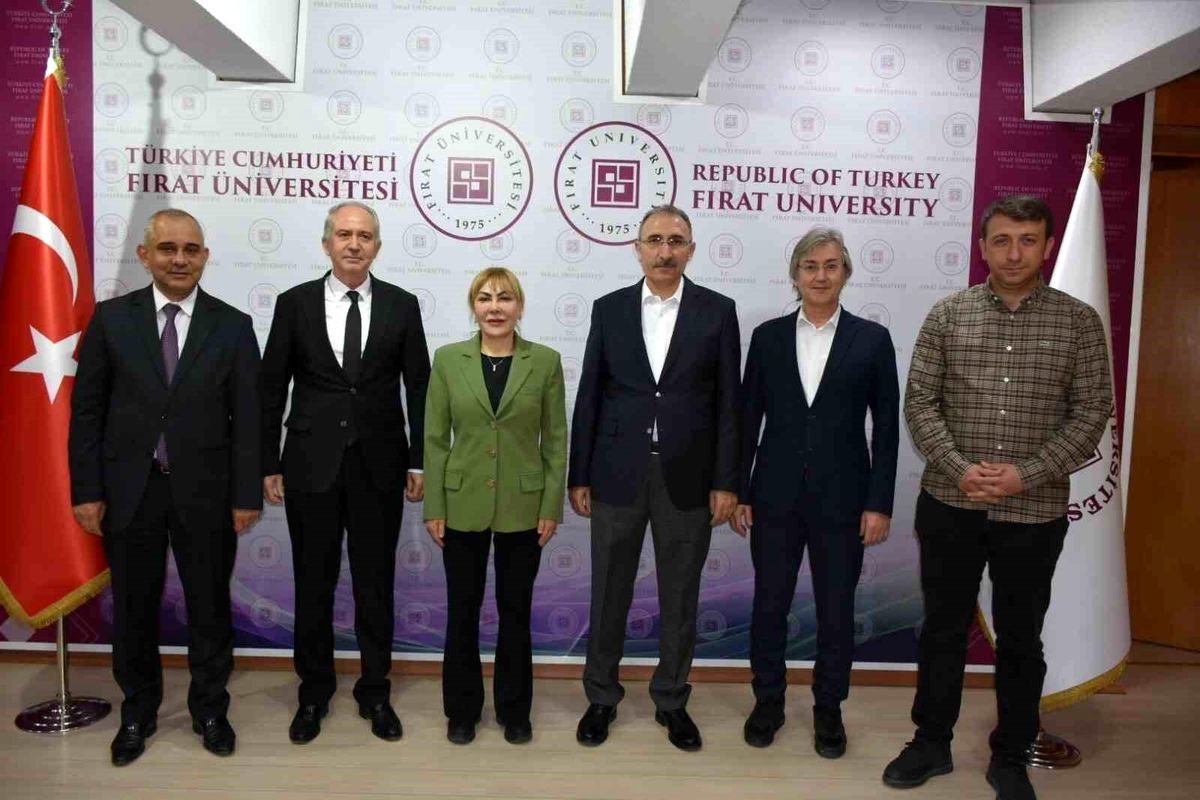 Prof. Dr. Açık: 'Elazığ'da güçlü bir hizmet dönemi başlayacak'