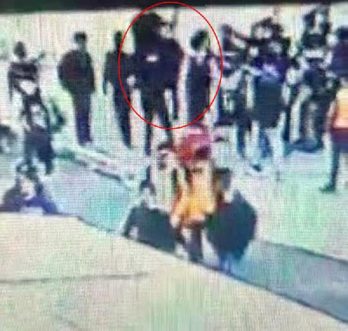 Diyarbakır'da servis şoförü öğrenciyi darbetti