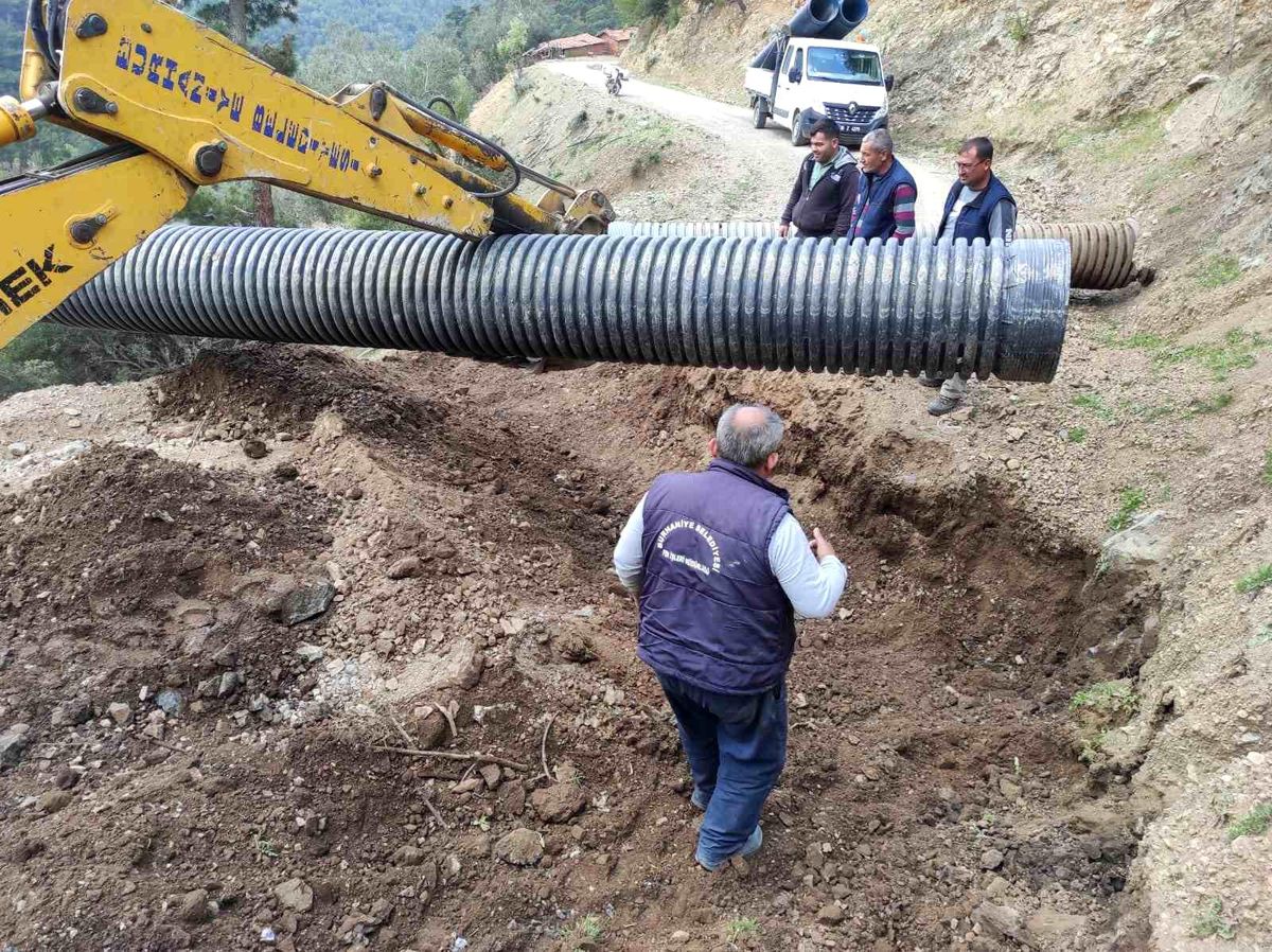 Burhaniye kırsal mahallelerinde çalışmalar devam ediyor