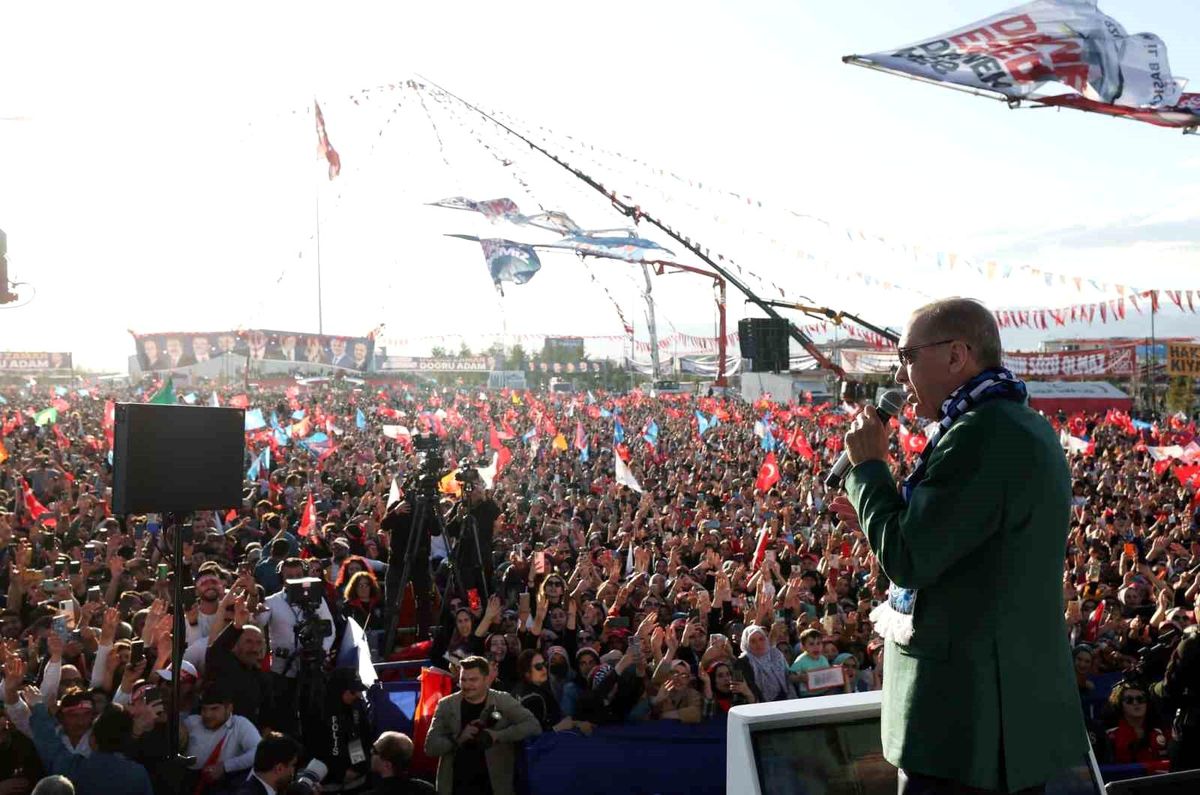 Cumhurbaşkanı Erdoğan: 'Koalisyonun tüm pis işlerini milliyetçi görünümlü ortağı İYİ Parti'ye vermişler'