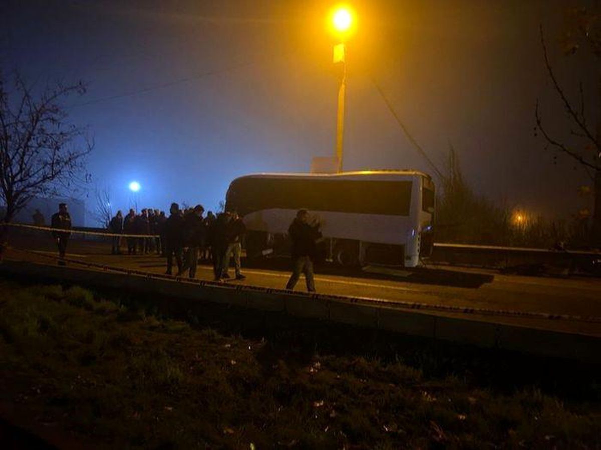 Diyarbakır'da polislere yönelik terör saldırısında 5'i tutuklu 8 sanık hakkında dava açıldı