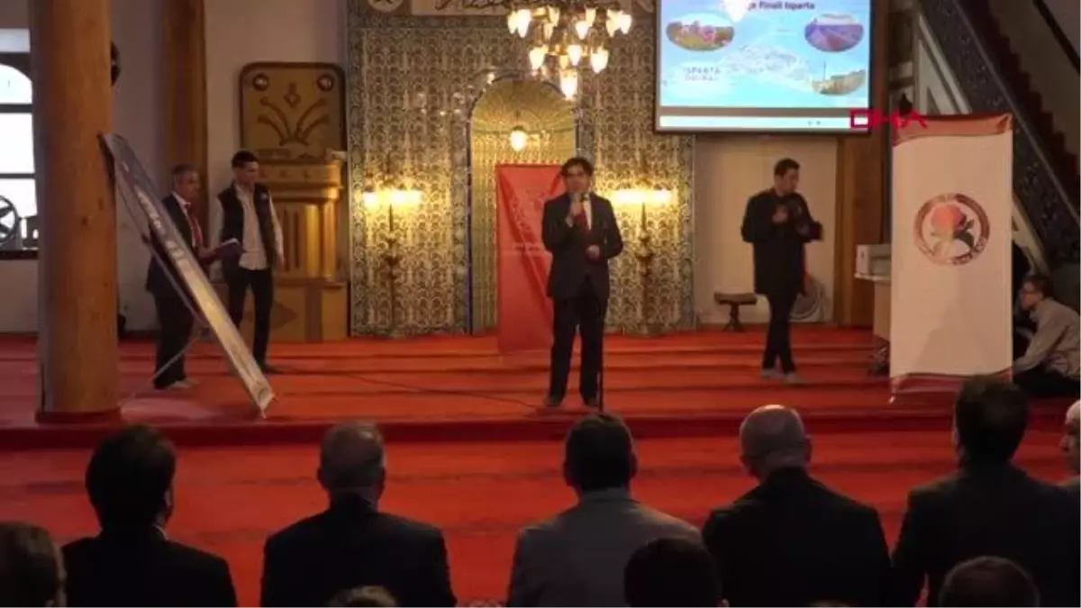 EN GÜZEL EZANI OKUMAK İÇİN YARIŞTILAR