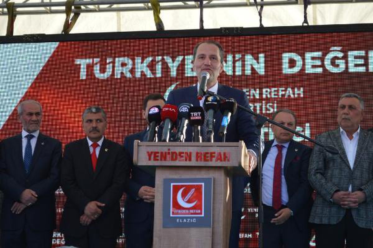 Fatih Erbakan Elazığ'da konuştu: 'Tarımda kullanılan mazottan vergi almayacağız'