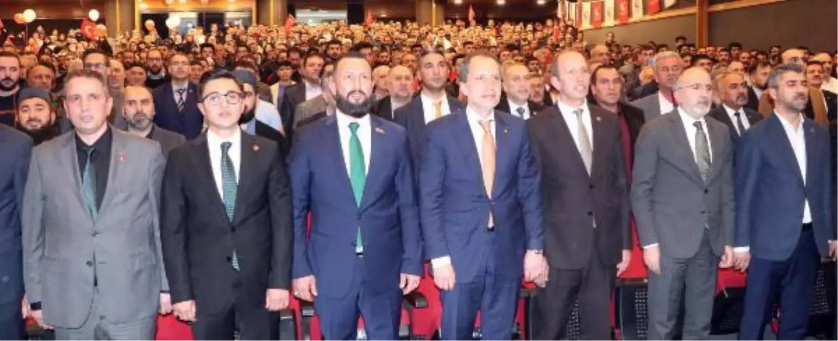 Yeniden Refah Partisi Genel Başkanı Fatih Erbakan Erzurum'da Partililere Seslendi