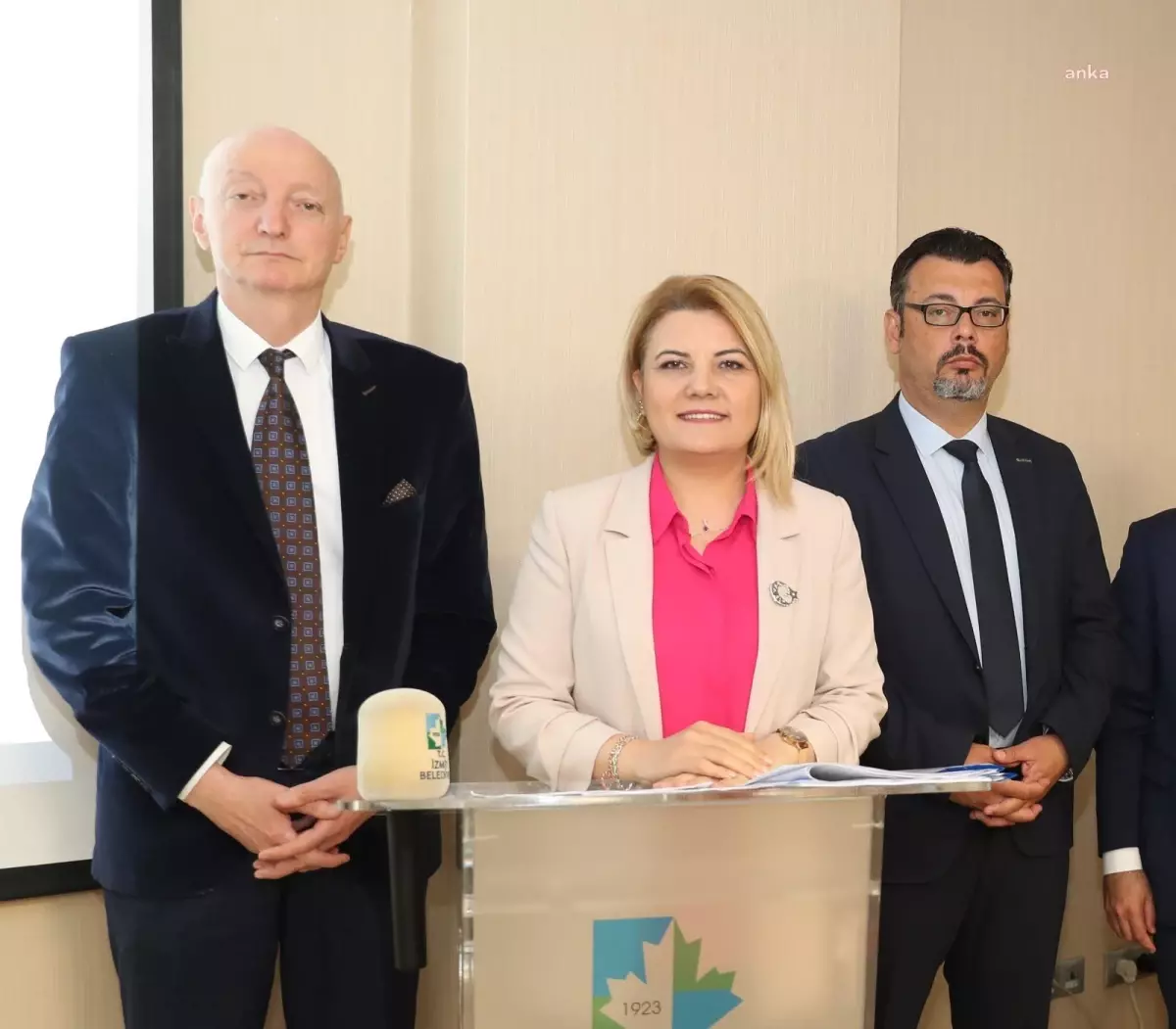 İzmit Belediye Başkanı Hürriyet: Kamu bankaları çifte standart uyguluyor