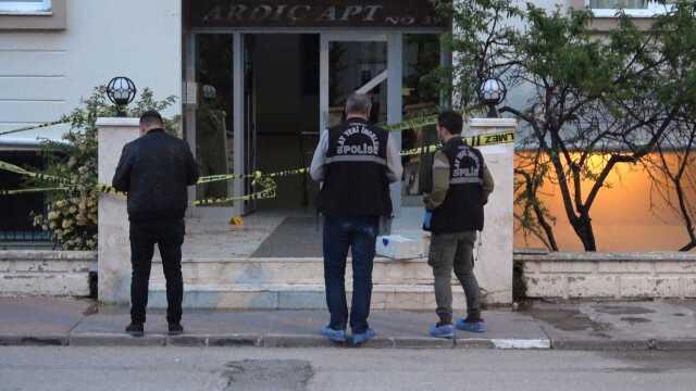 Mahkemede beraat eden husumetlisini pusuya düşürerek öldürdü! Rahat tavırları dikkat çekti Mahkemede beraat eden husumetlisini pusuya düşürerek öldürdü! Rahat tavırları dikkat çekti