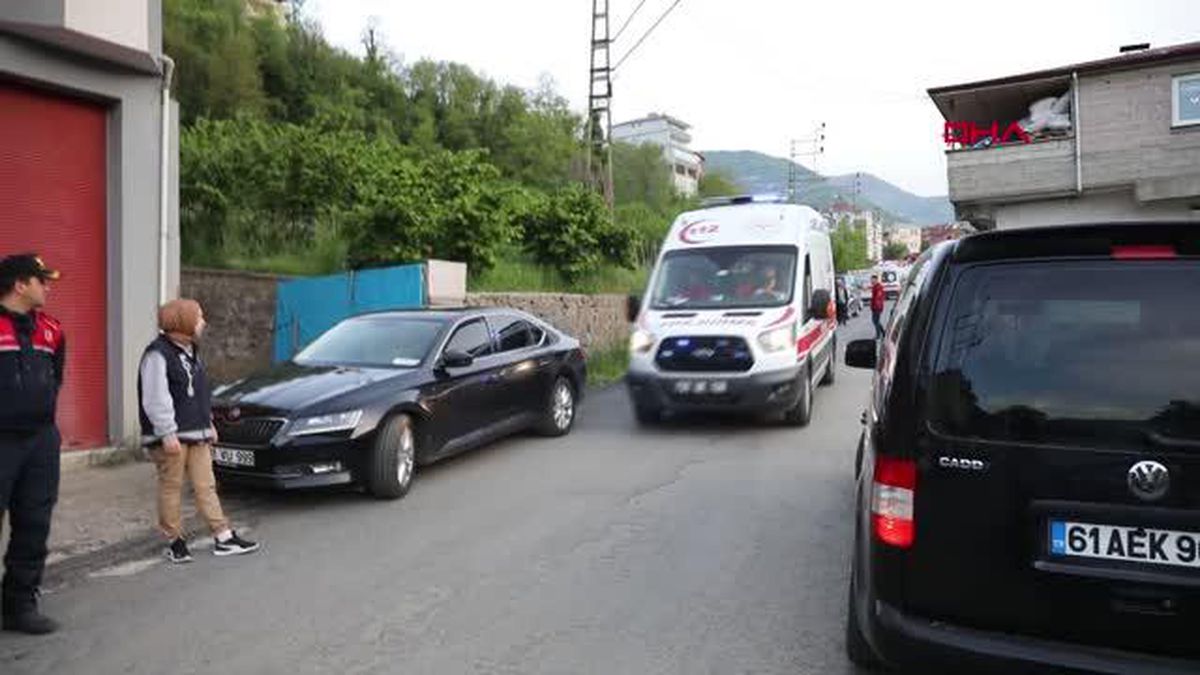 TRABZON'DAKİ KAZADA ÖLÜ SAYISI 5'E ÇIKTI; ŞOFÖR, OTOBÜS ARIZALANINCA MİDİBÜSÜ DEVRALMIŞ