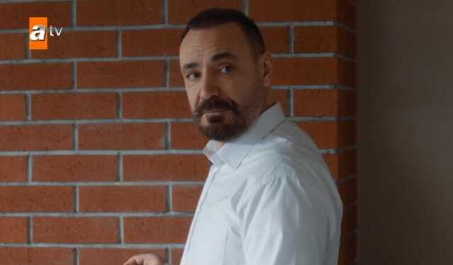 Ben Bu Cihana Sığmazam'da yaprak dökümü! 3 başarılı oyuncu birden diziden ayrılıyor Ben Bu Cihana Sığmazam'da yaprak dökümü! 3 başarılı oyuncu birden diziden ayrılıyor