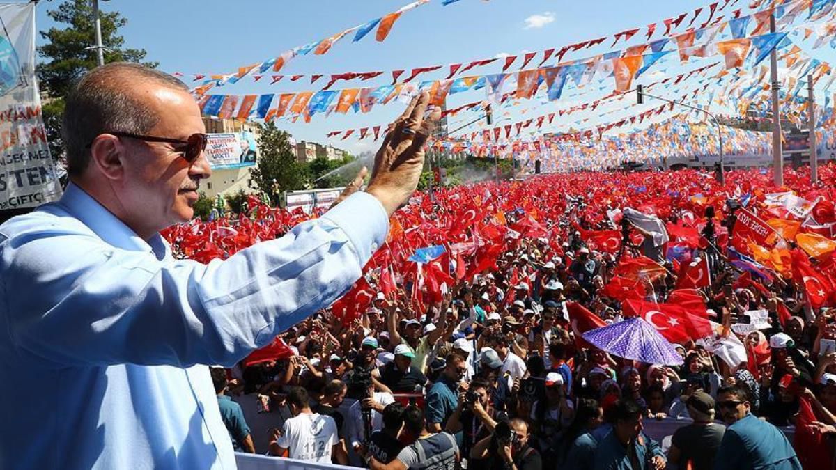 Erdoğan'ın Kayseri mitingine kaç kişi katıldı? Cumhurbaşkanı Erdoğan Erdoğan'ın Kayseri mitingine kaç kişi katılım sağladı?