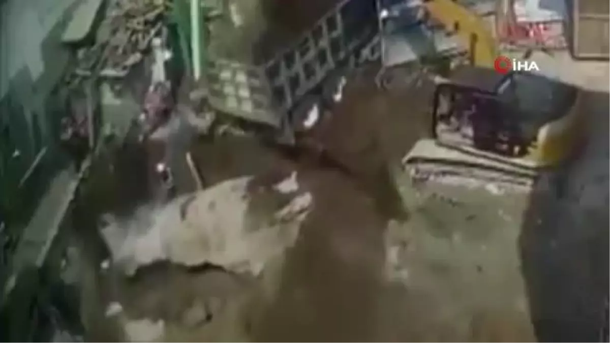 Meksika'da inşaat çalışmasında heyelan: 3 yaralı